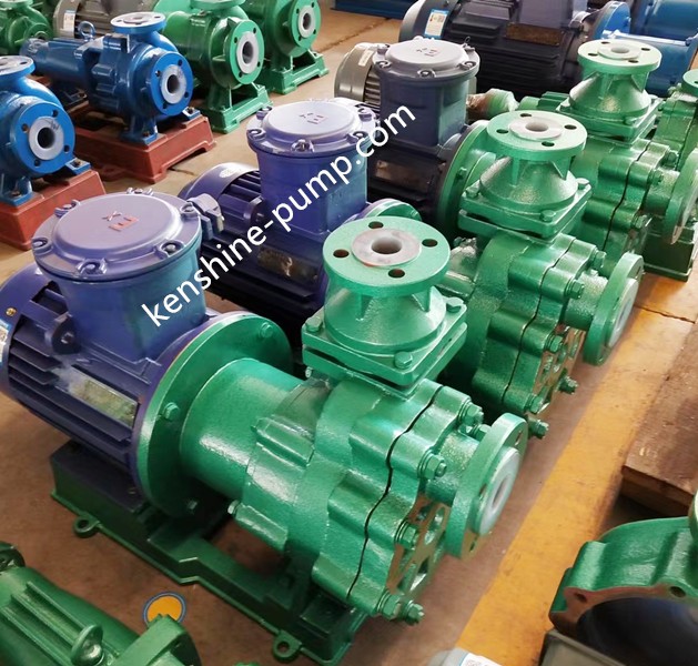 FEP Selfpriming magnetic pump