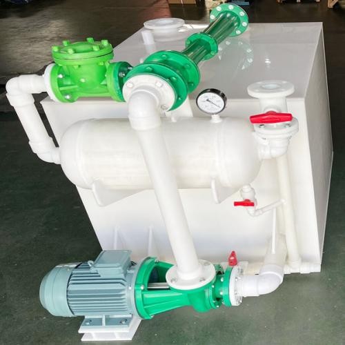 Plastic vacuum pump unit