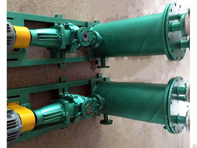 Centrifugal self priming pump